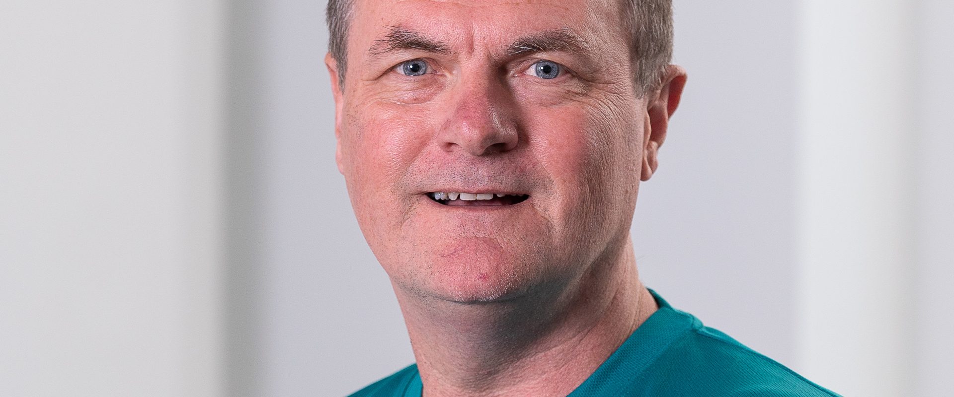 Head and shoulders photo of Dr Steve Taylor, DAUK GP co-lead